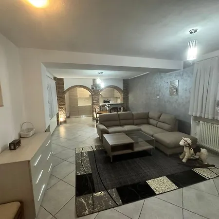 Apartman Casa Nada *